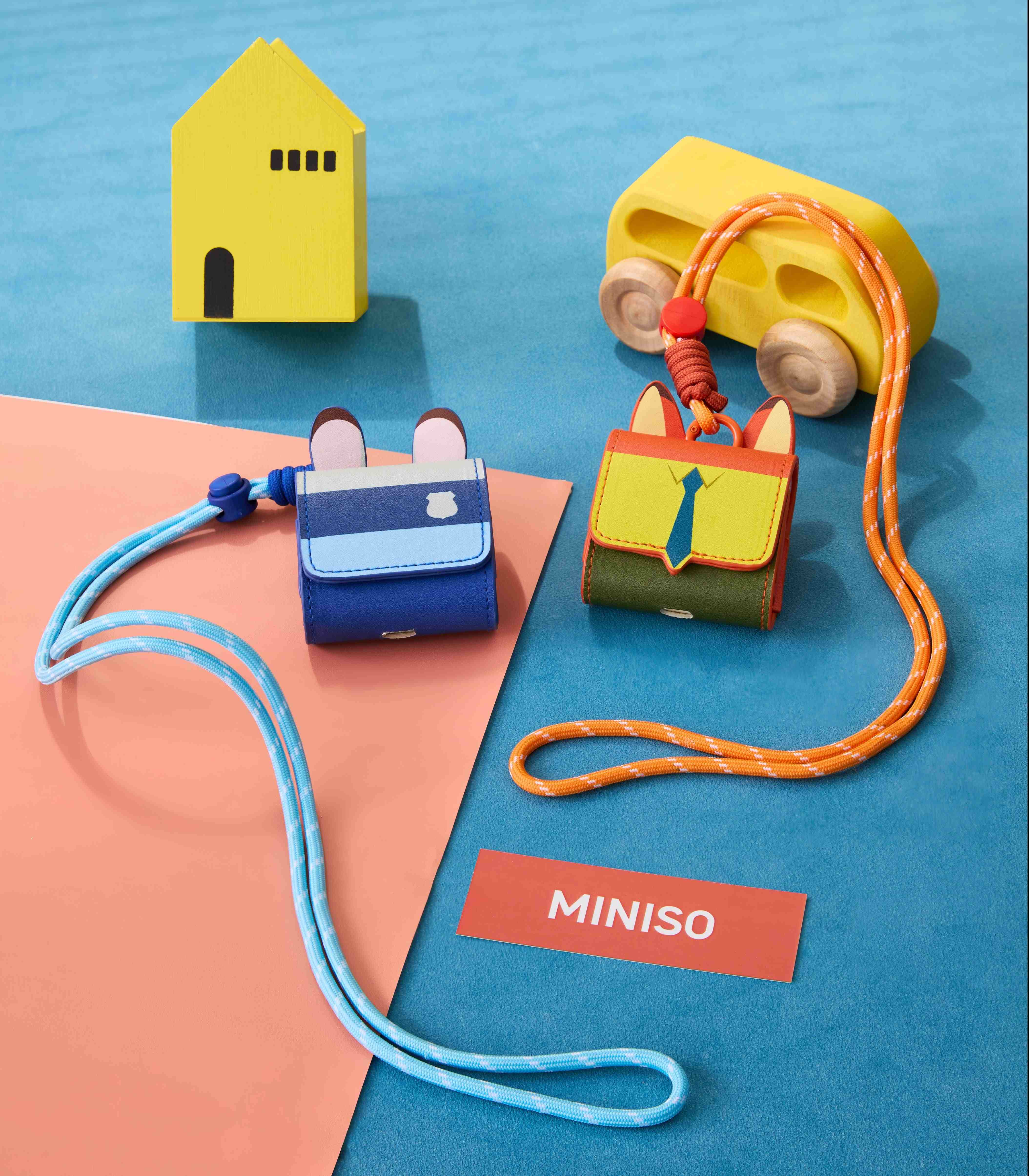 掛繩耳機(jī)包(混)